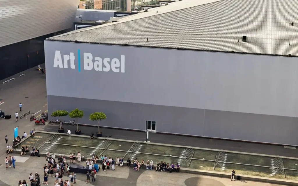 Art Basel Hong Kong, un mosaico global de artistas que trasciende barreras culturales