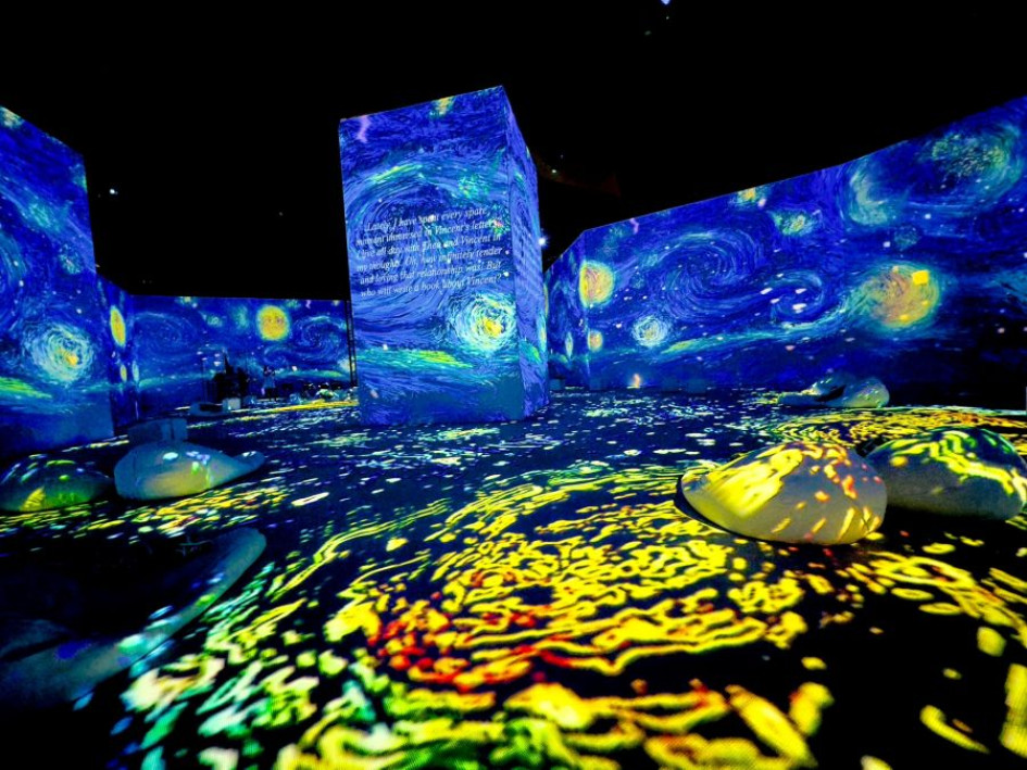 A Manizales llegará una muestra artística que está de gira desde el 2017 y que hasta el momento ha obtenido 6 millones de visitantes en todo el mundo. Se trata de la exposición del pintor Vincent Van Gogh denominada Van Gogh the immersive experiencie (Van Gogh experiencia inversiva ) que podrá ver a partir del próximo 3 de enero en la sede de Confa del Centro, situada en la calle 23 # 23-48, para vivir el arte desde otra perspectiva.
