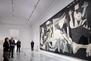 Tête de femme, valorada en USD 1,2 millones, será sorteada entre quienes adquieran uno de los 120.000 boletos disponibles - (AFP)