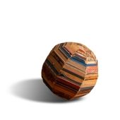 Artista: Alejandro Tobon Título: Construcciones frágiles para un final de mundo Técnica: Madera reciclable Dimensiones: 64 cm Diámetro Precio: 9.000 usd